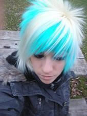sicer...eu sunt emo....imi place stilu potriveste chiar imbrac cemi place anumit totusi calculator