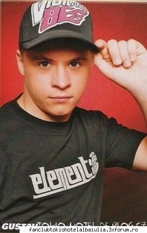 have some fun with gustav( ce-mi plac pozele astea   amuza pare asta serios acelasi timp este