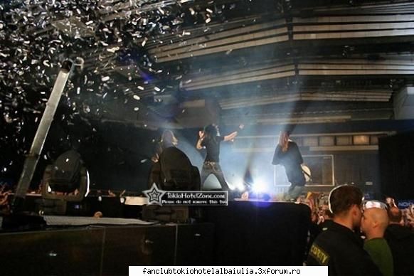 zimmer 483 tour [backstage picz]: ostrava asta finalul