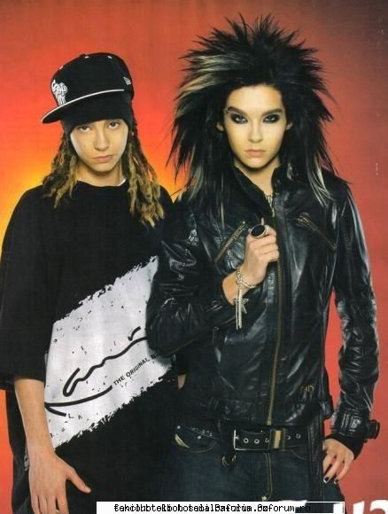 Andreas - acu sincer mult mai mumosi sunt bill si tom iar - TOKIO HOTEL