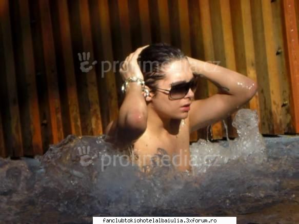 Bill natural - MAI NATURAL DE ATAT NU SE POATE - BILL