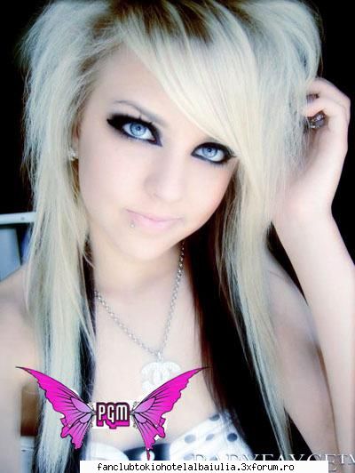 EMO:x:x:x:x:x - gata ca m'am polictisit - OFF-TOPIC