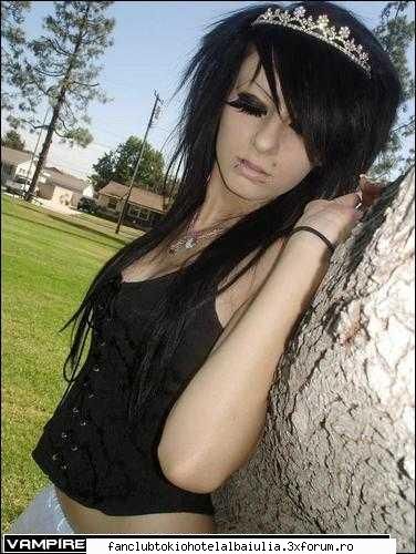 EMO:x:x:x:x:x - bite_me_slow - OFF-TOPIC