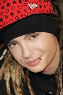 ID`urilr celor de la Tokio Hotel - dap si eu am avut multe iduri s-au dovedit a fi - CAFENEA