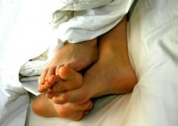 IcH LieBe DiCh - "si la picioarele impreunate." - ARHIVA FAN-FICURI