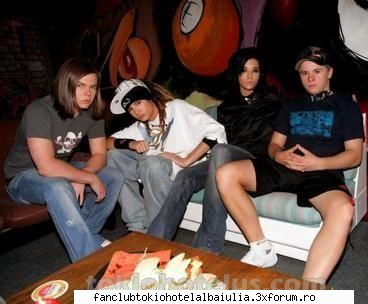 MTV EUROPE MUSIC AWARDS - cum sa nu se puna... pey dak nu sar pune nu ar fi - TOKIO HOTEL