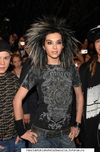 O_o ..Bill? - chiar nu cred nu stiu bill are o mutra mai altfel - BILL