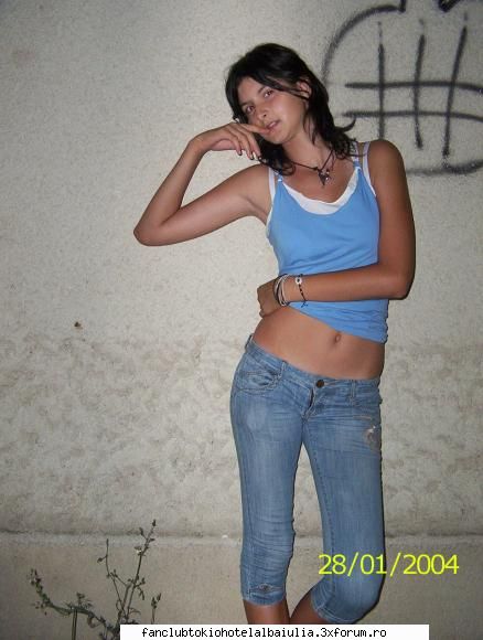 Poze cu noi - sunt Andreea din onesti :D II ador pe cei de la - DESPRE NOI