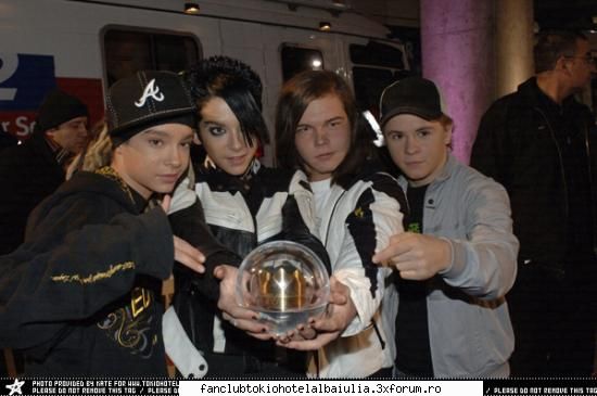 Premii castigate - Tokio Hotel castigatorii premiului Comet - TOKIO HOTEL