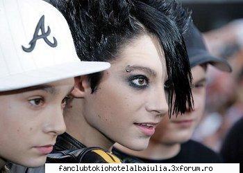 Premii castigate - merita....si vor mai castiga de 100 de ori mai - TOKIO HOTEL