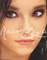 Revista dedicata Tokio Hotel - mmmmm........o revista 100%TOKIO - TOKIO HOTEL