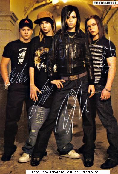 Revista dedicata Tokio Hotel - ce ...tot ce e posibil - TOKIO HOTEL