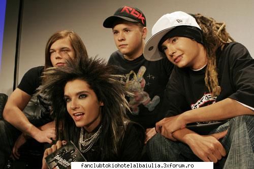 Revolutia Tokio Hotel - dap ce trist asa as fi putut si eu sa merg dupa - TOKIO HOTEL