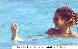 brb salivez :rusine:  :rusine:  :rotfl:  :rotfl: ah doamne tom si dread urile lui
