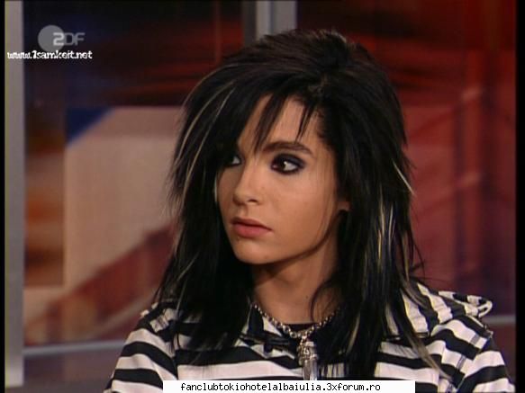 ce frizura de-a lui bill va place? - ma innebuneste pur si simplu aici - BILL