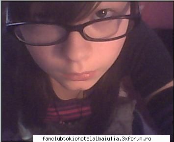 nu stiu ce sa mai cred - e mijto next next next mere la th al concert sunt - FAN-FICURI
